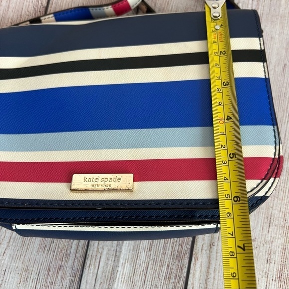 Kate Spade Crossbody Purse - Picture 5 of 9
